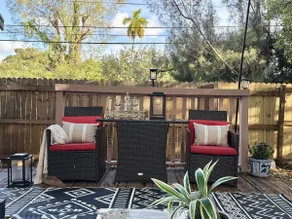 The Coconut Grove Hideaway - Image 5