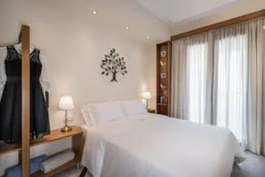 Soul of Sun 90m2 Central Apt 2Bath + Parking 900m - Image 5