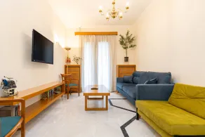 Soul of Sun 90m2 Central Apt 2Bath + Parking 900m - Image 3
