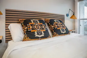 The Gardenia Cabin | Sleep 4 - Image 2