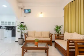 Near BIA! 3BR Skyport Villa + FREE Shuttle - Image 2