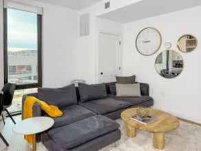 Modern 1BR w/ Amenities|Stadium View |Capitol Hill - Image 2