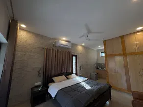 Bambi, The Doghouse, Studio Apartment, Near UPES - Image 3