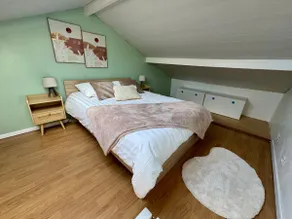 Comfortable stay on the outskirts of Paris with garden - Image 4