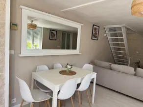 Comfortable stay on the outskirts of Paris with garden - Image 2
