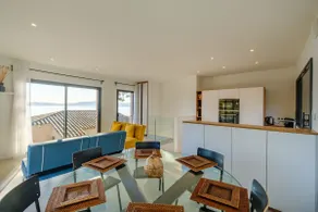 Bright duplex, roof terrace, sea view, beach 50 m - Image 3