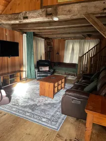 Cozy Country Cabin - Image 2