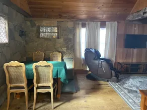 Cozy Country Cabin - Image 4