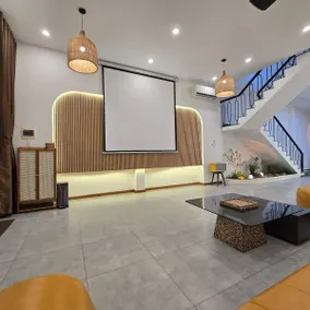 Villa Da Nang / 1 minute to My Khe Beach / 1 minute to downtown / Ocean view / Beam projector in all rooms - Image 2
