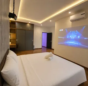 Villa Da Nang / 1 minute to My Khe Beach / 1 minute to downtown / Ocean view / Beam projector in all rooms - Image 4