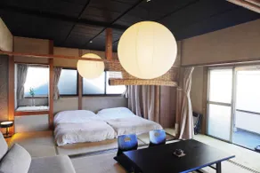Kurume, the castle town of Chikugo | Entire house artist room | 4-minute walk from the station, 17 minutes to Hakata | Free parking | YOYAKO - Image 3