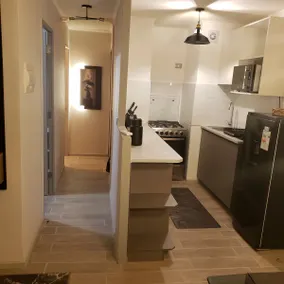 Cozy apartment steps from downtown, shopping - Image 2