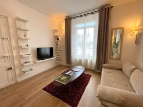 Elegant stay near Chantilly Castle - Image 2