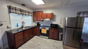 The beach house in lake view - Image 5