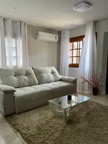 Townhouse in Cachoeirinha. - Image 2