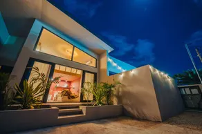 Bright Loft Studio - 6 min Walk to Palm Beach - Image 4