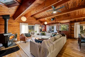 Riverfront Log Cabin · Hot Tub, Sauna, Whisky Barn - Image 2