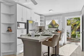 Modern Condo w/ Pool in Coco Beach - Image 5