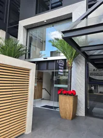 Executive Mini Loft - Image 2
