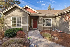 Tipsy Turtle | RunningY | Crater Lake | Sleeps 12 - Image 5