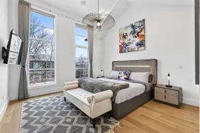 Luxury 3BR home Marda Loop - Image 5