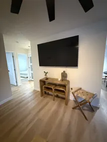 Renovated Midtown Stay | Near Airport - Image 5