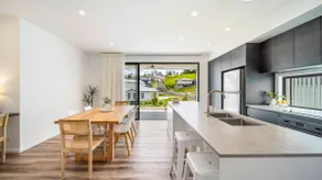 Habitat - Lush Lennox Head Apartment - Image 5