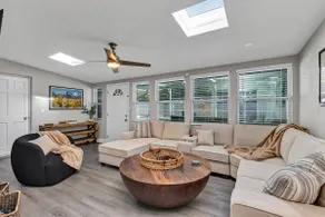 Elegant 6BR CFL Retreat: Pool, Hot Tub, Game Room! - Image 4