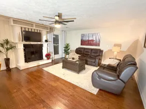 Cozy Home In Lawrenceville - Image 5