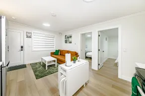Brand New Modern 2 Bedroom Suite - Comfy & Private - Image 5