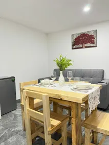 YazDali Nice apartment with balcony - Image 4