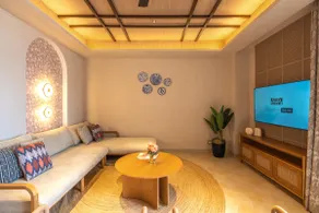 Miorah Chalet : Luxury 2BHK w/Jacuzzi @Jaipur - Image 3