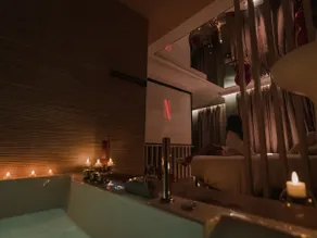 Romantic Sweetness, Home Theater, XXL Jacuzzi, Zen - Image 4