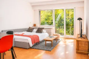 1 bedroom heart of Lux city - sleeps 5 - Image 3