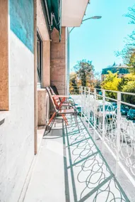 1 bedroom heart of Lux city - sleeps 5 - Image 4