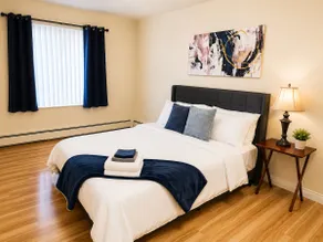 *Downtown*Studio* Stadium*Hospital*UofM*Dining* - Image 2