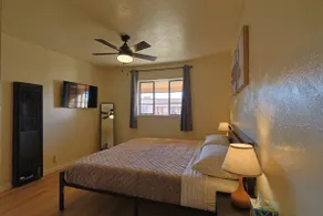 Cozy 1Br Farmington Townhouse | Yard + Fast WiFi - Image 2