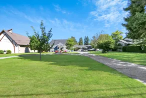 Thompson House (2 Bedroom) - Image 4