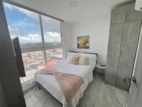 Executive Apartment on Balboa Avenue - Image 5