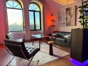 Architect's Suite with Mini Pool - Image 3
