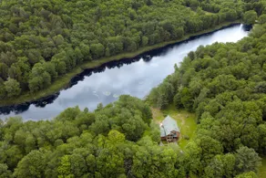 Luxury Lake House • Sauna • Steam Room • Hot Tub - Image 2