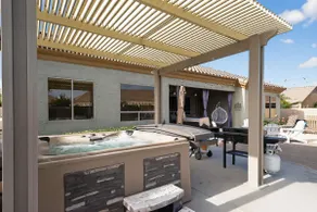 Heated Pool & Hot Tub | Putting Green - Image 4