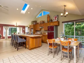 Siuslaw River House *Casino*River*Beach*Pets*Pool - Image 3