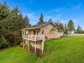 Siuslaw River House *Casino*River*Beach*Pets*Pool - Image 4