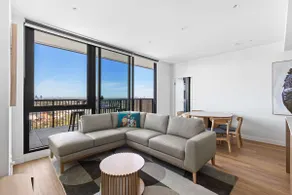 City View 3BR | Free Parking | Family Friendly - Image 2