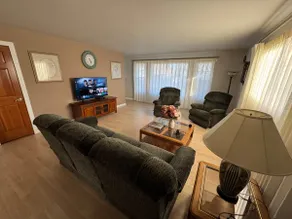 Home in Yerington - Image 2