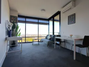 Modern Comfort Stay - Near Stadiums Green Spaces-19 - Image 3