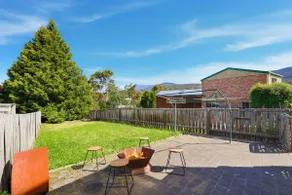 Cosy Unit Near MONA - Image 3