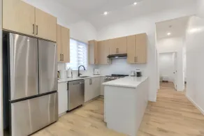 6bedroom Home 15 min from Montreal - Image 3