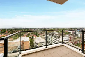 harbour bridge view free parking 2 Bds in Burwood12 - Image 2